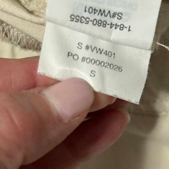 LIKE NEW! Women's Vuori Ripstop Tan Pants - SMALL - Picture 9 of 11